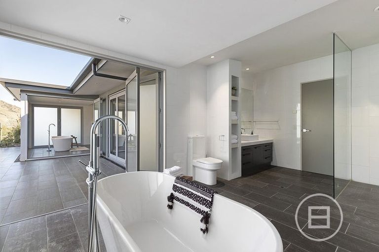 Photo of property in 8 Kahiwi Drive, Lower Shotover, Queenstown, 9304