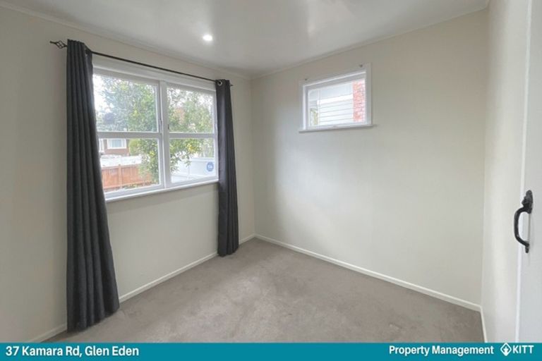 Photo of property in 37 Kamara Road, Glen Eden, Auckland, 0602