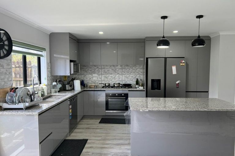 Photo of property in 28d Rogers Road, Manurewa, Auckland, 2102