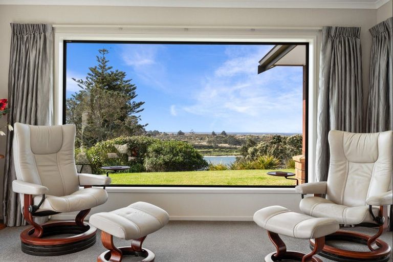 Photo of property in 21 Seascape Crescent, Waipu, 0582