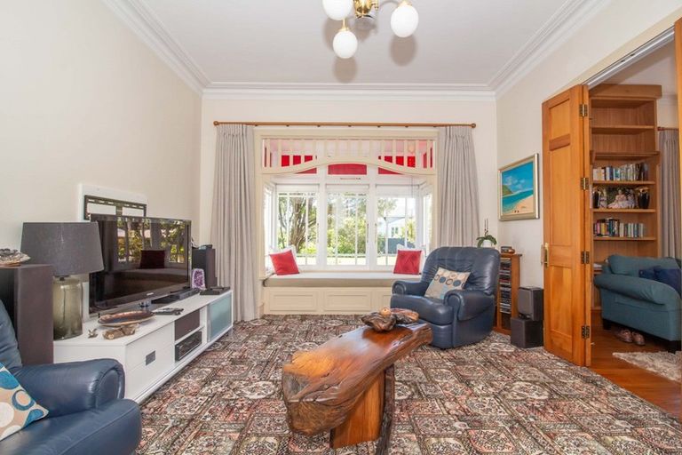 Photo of property in 145 Russell Street, Westport, 7825