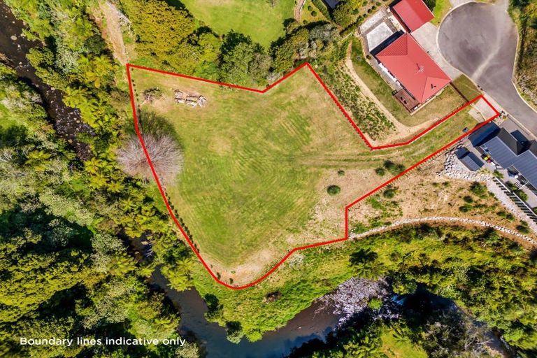Photo of property in 7 Orite Drive, Welbourn, New Plymouth, 4310