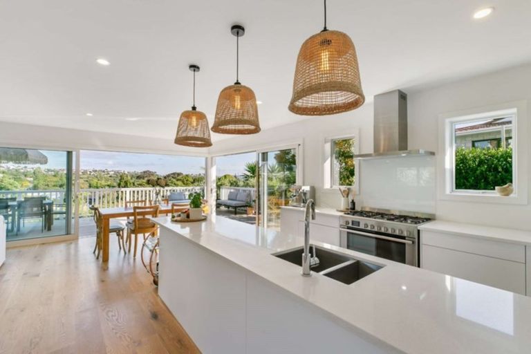 Photo of property in 34b Rawhiti Road, Manly, Whangaparaoa, 0930