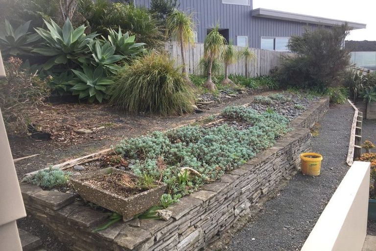 Photo of property in 1 Claude Street, Mangawhai Heads, Mangawhai, 0505