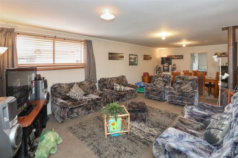 Photo of property in 28f Parry Street, Huntly, 3700