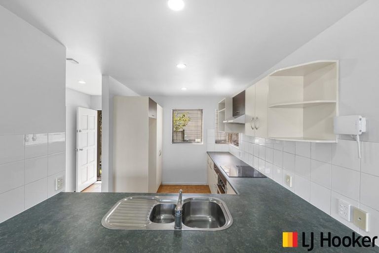 Photo of property in 25/45 Secoia Crescent, Mangere, Auckland, 2022