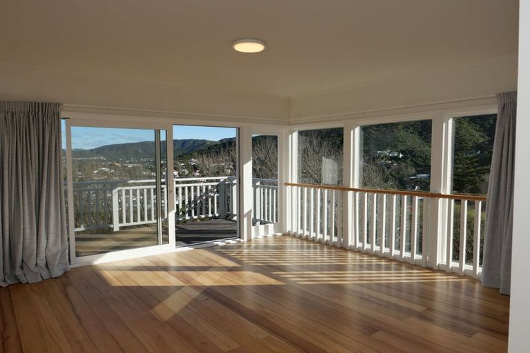 Photo of property in 39 Rangoon Street, Khandallah, Wellington, 6035