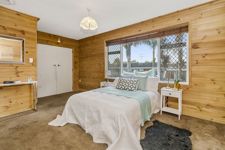 Photo of property in 230a Pakuranga Road, Pakuranga Heights, Auckland, 2010