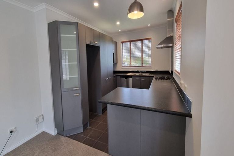 Photo of property in 23 Cambrian Crescent, Flat Bush, Auckland, 2016
