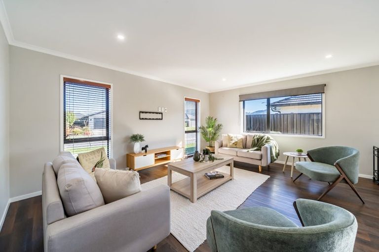 Photo of property in 16 Te Punga Road, Wallaceville, Upper Hutt, 5018
