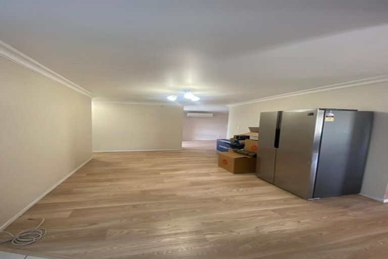 Photo of property in 3 Gendo Avenue, Henderson, Auckland, 0612