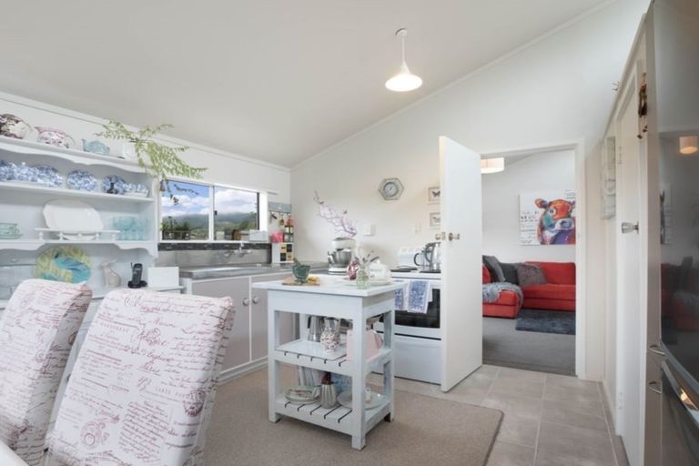 Photo of property in 71 Larsen Crescent, Tawa, Wellington, 5028