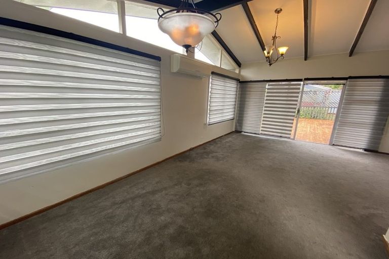 Photo of property in 186 Ti Rakau Drive, Pakuranga Heights, Auckland, 2010