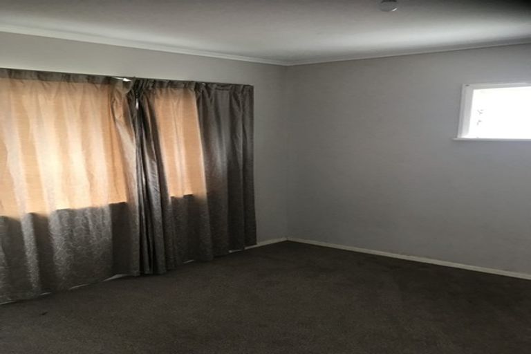 Photo of property in 28 Rice Crescent, Papakura, 2110