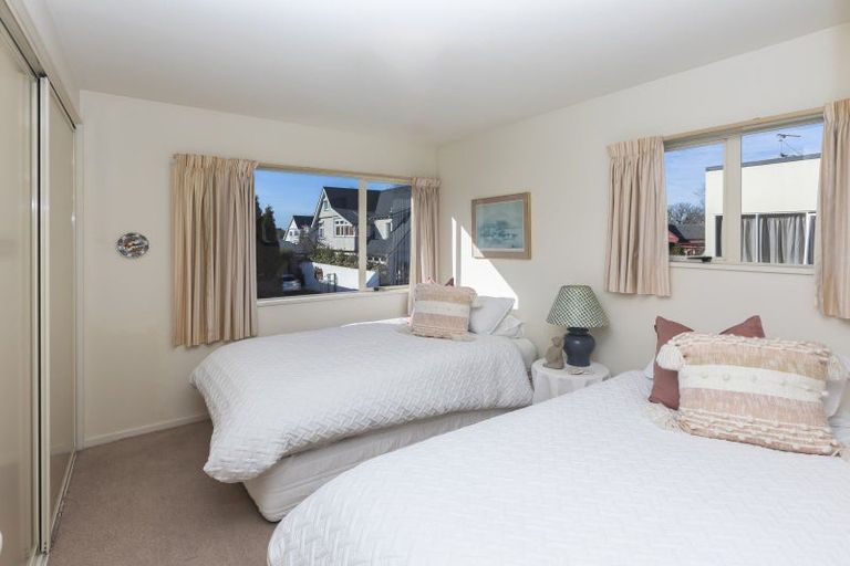 Photo of property in 3/33 Holly Road, St Albans, Christchurch, 8014