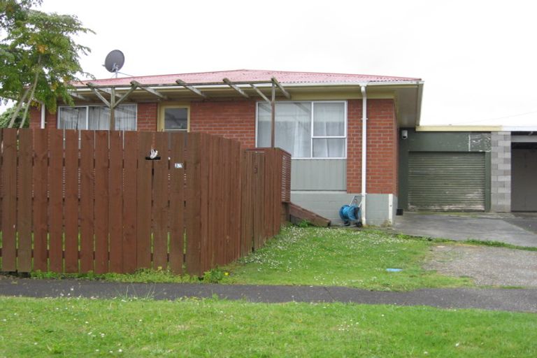 Photo of property in 3/1 Kiekie Road, Mangere Bridge, Auckland, 2022