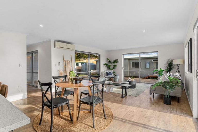 Photo of property in 4b Beachcomber Road, Mangawhai Heads, Mangawhai, 0505