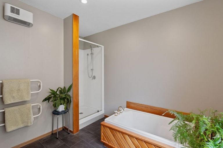 Photo of property in 131 Winters Road, Mairehau, Christchurch, 8052