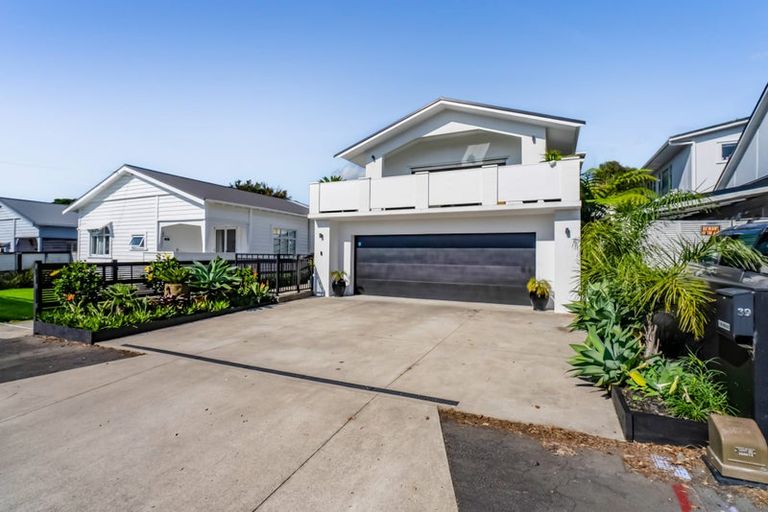 Photo of property in 39 Gaine Street, New Plymouth, 4310