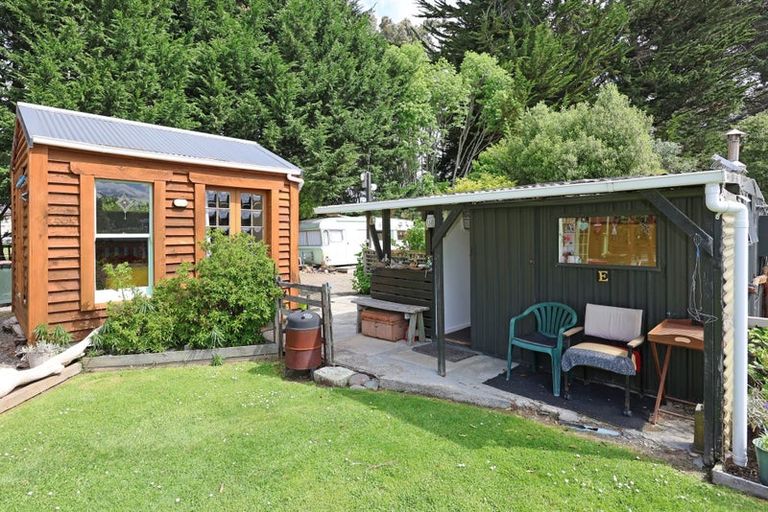 Photo of property in 39 Liverpool Street, Hampden, 9410