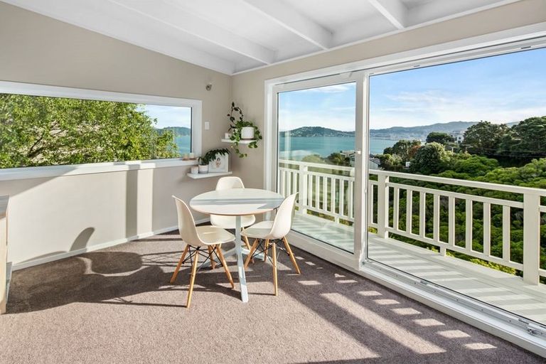 Photo of property in 72u1 Homebush Road, Khandallah, Wellington, 6035