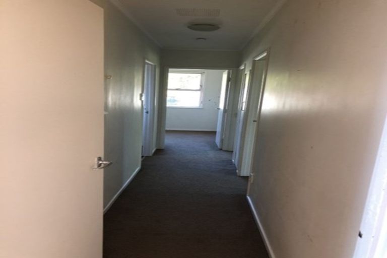 Photo of property in 30 Mack Place, Red Hill, Papakura, 2110