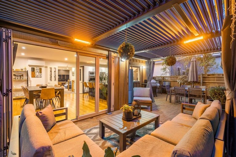 Photo of property in 9a Mccarthy Grove, Clouston Park, Upper Hutt, 5018