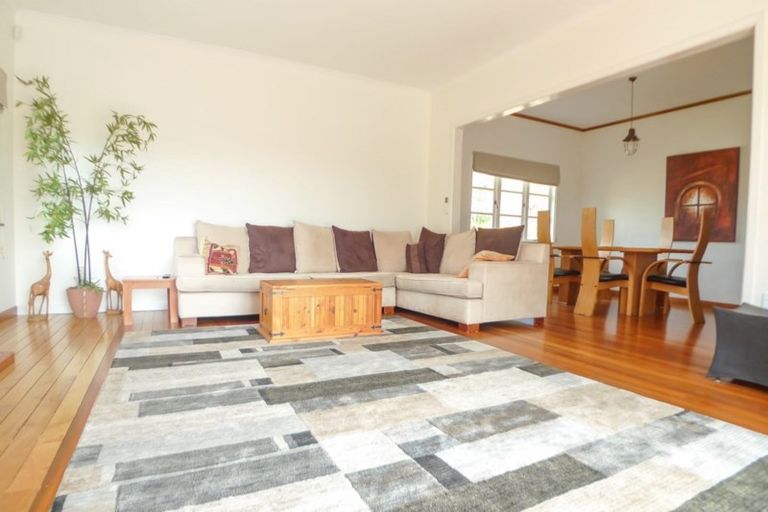 Photo of property in 71 Keegan Drive, Massey, Auckland, 0614