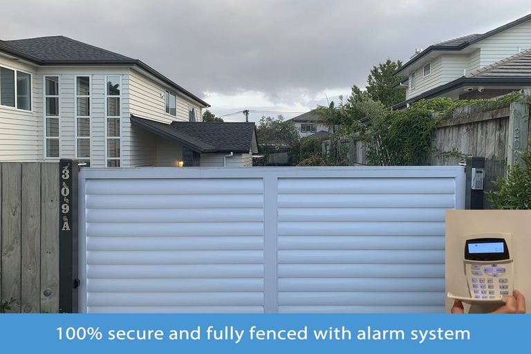 Photo of property in 309a Lake Road, Hauraki, Auckland, 0622