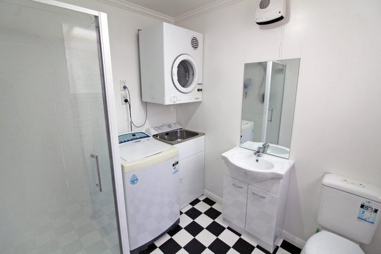 Photo of property in 4 Duke Street, North Dunedin, Dunedin, 9016