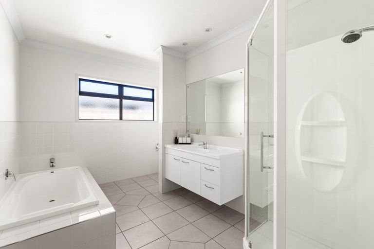 Photo of property in 207 Frimley Oaks, Frimley, Hastings, 4120