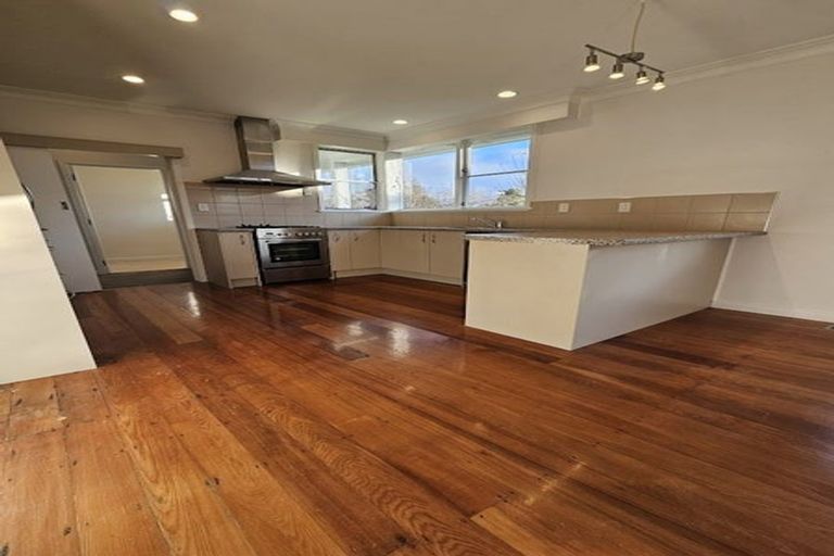 Photo of property in 903 State Highway 1, Te Horo, Otaki, 5581