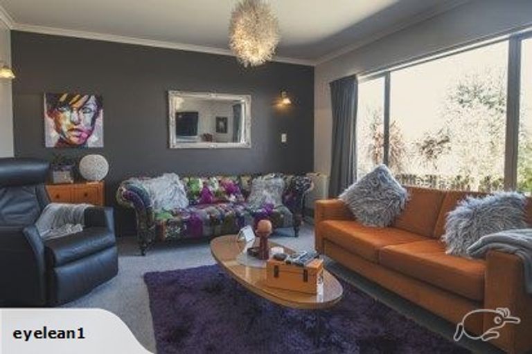 Photo of property in 18 Hollinger Place, Nawton, Hamilton, 3200