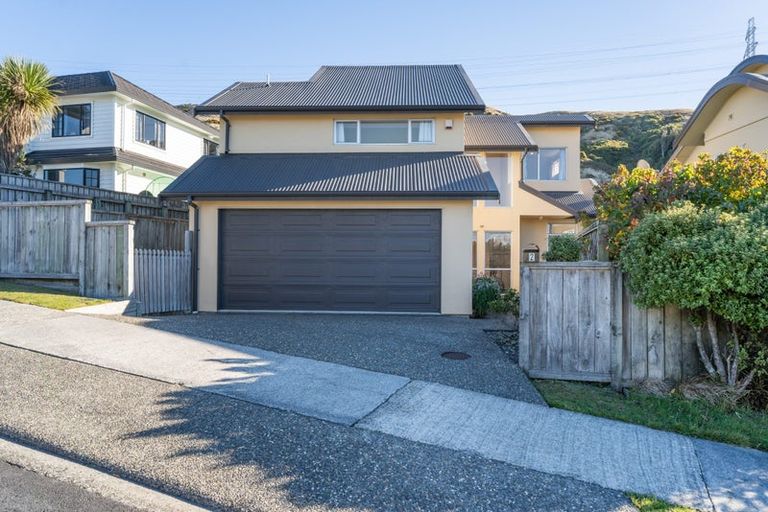 Photo of property in 2 Sandybrow, Churton Park, Wellington, 6037
