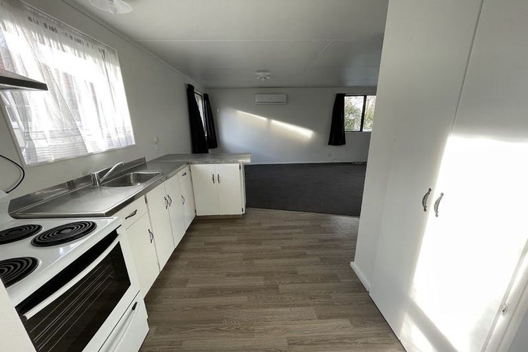 Photo of property in 79 Fairfield Road, Fairfield, Hamilton, 3214