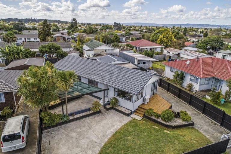 Photo of property in 57 Heybridge Street, Manurewa, Auckland, 2102