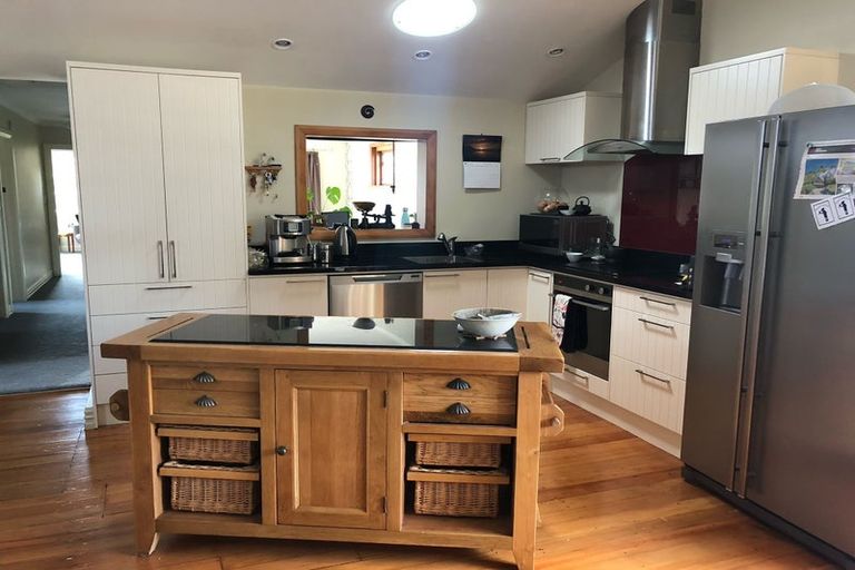 Photo of property in 14 Murray Street, Wallaceville, Upper Hutt, 5018