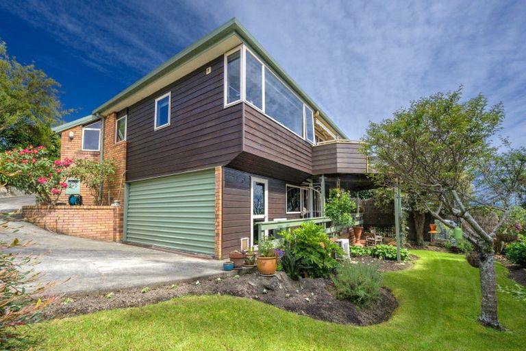 Photo of property in 104 Brooklands Road, Atawhai, Nelson, 7010