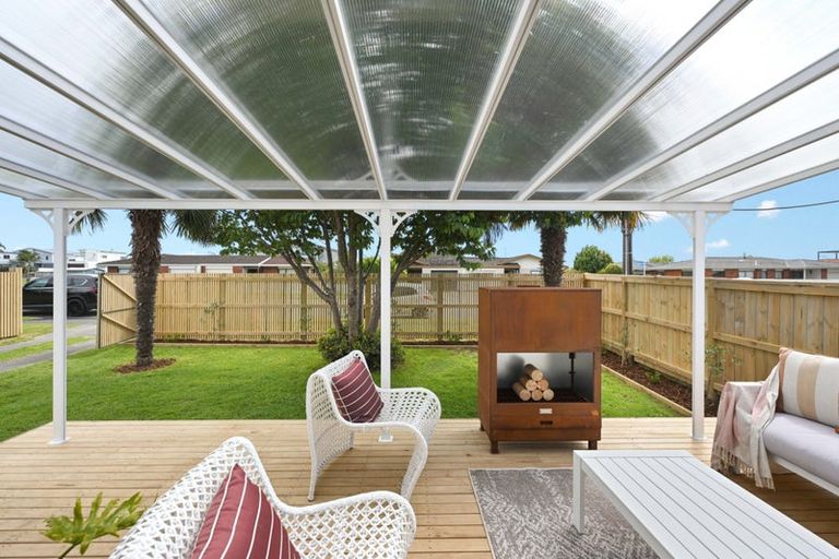 Photo of property in 182 Ngatai Road, Otumoetai, Tauranga, 3110