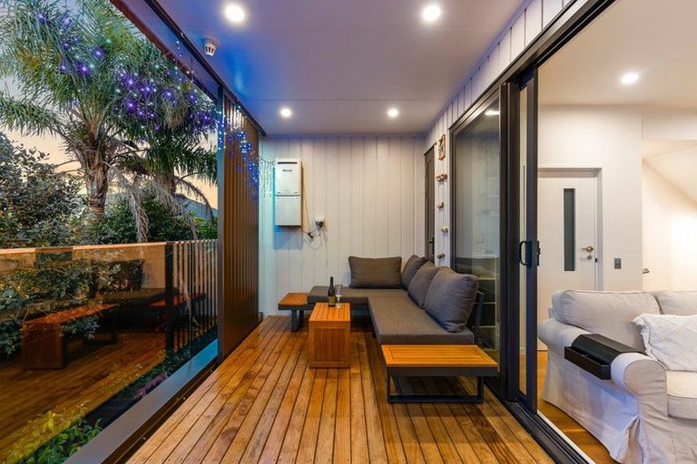 Photo of property in 7/16 Williamson Avenue, Belmont, Auckland, 0622