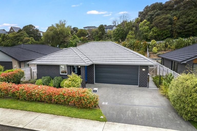 Photo of property in 39 Tradewinds Drive, Whitby, Porirua, 5024