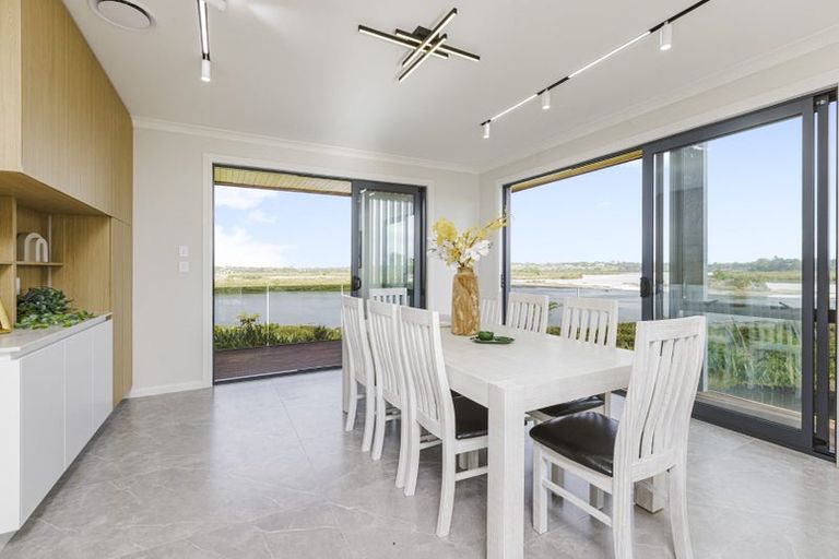 Photo of property in 31 Evergreen Parade, Rosehill, 2113