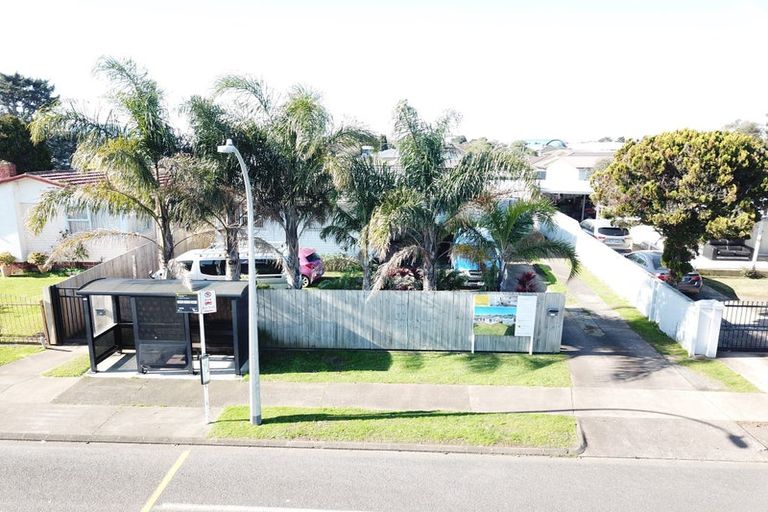 Photo of property in 10 Harania Avenue, Favona, Auckland, 2024