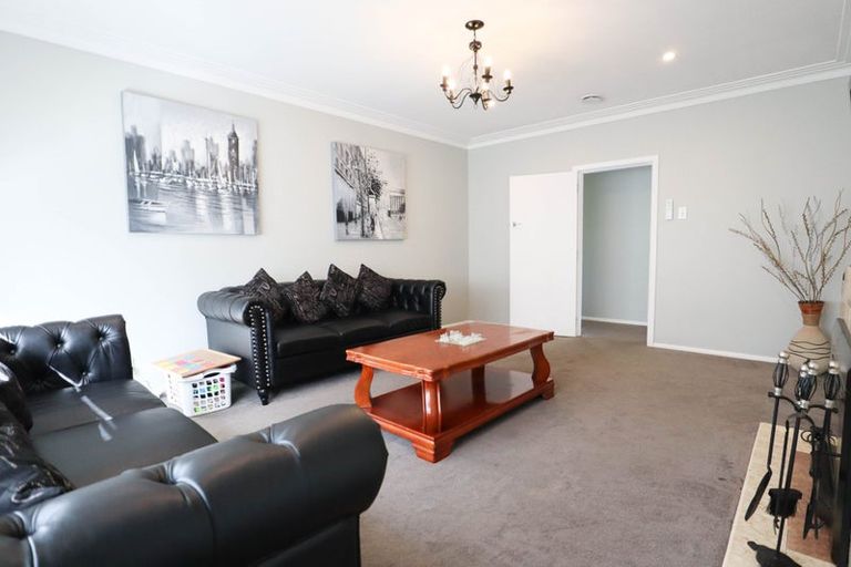 Photo of property in 34 Helvetia Road, Pukekohe, 2120