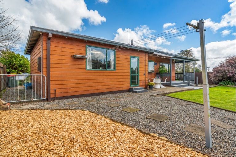 Photo of property in 537 Richmond Road, Lepperton, New Plymouth, 4373