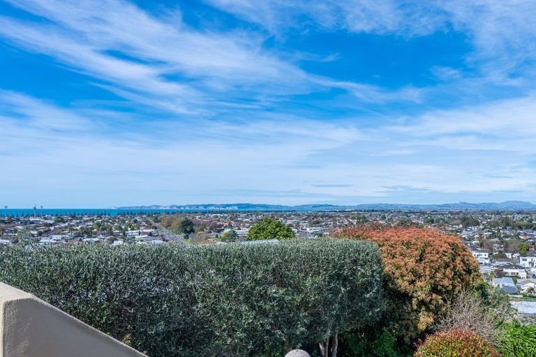 Photo of property in 20 Havelock Road, Hospital Hill, Napier, 4110