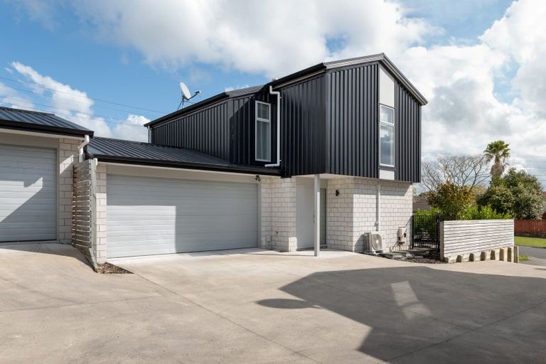 Photo of property in 22u4 Thomson Avenue, Dinsdale, Hamilton, 3204