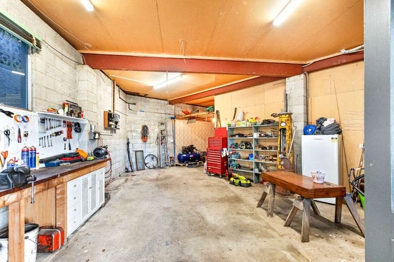 Photo of property in 11 Thomas Street, Gore, 9710