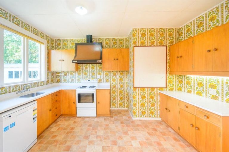 Photo of property in 42 Batt Street, West End, Palmerston North, 4410