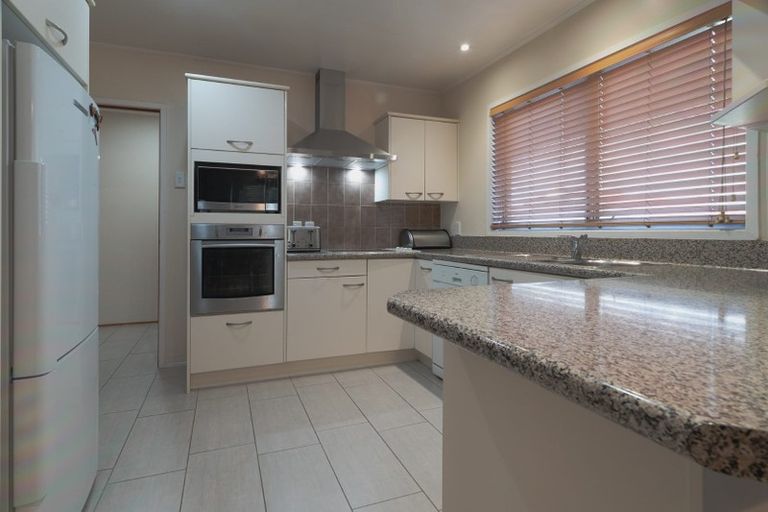 Photo of property in 49 Butterworth Drive, Glendene, Auckland, 0602